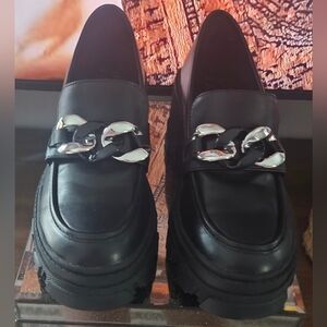DREW Black Loafers with Silver Accent With Box !